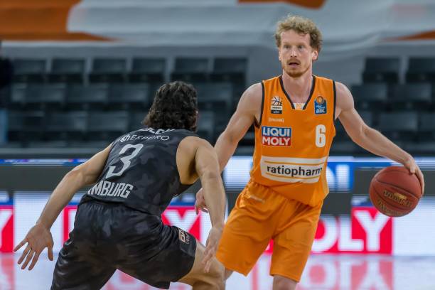 欧战名额的 欧战名额的