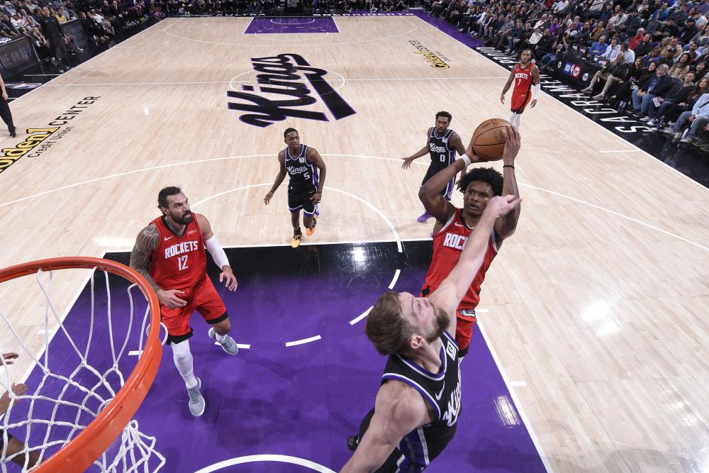 这也使他能 这也使他能